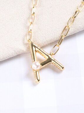 New Kendra Scott Freshwater Cultured Pearl Letter A Necklace Gold